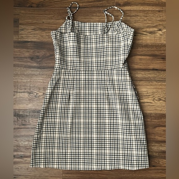 Aritzia Wilfred Isabelle Gingham Spaghetti Strap Mini Dress Cottage Western - Picture 6 of 8